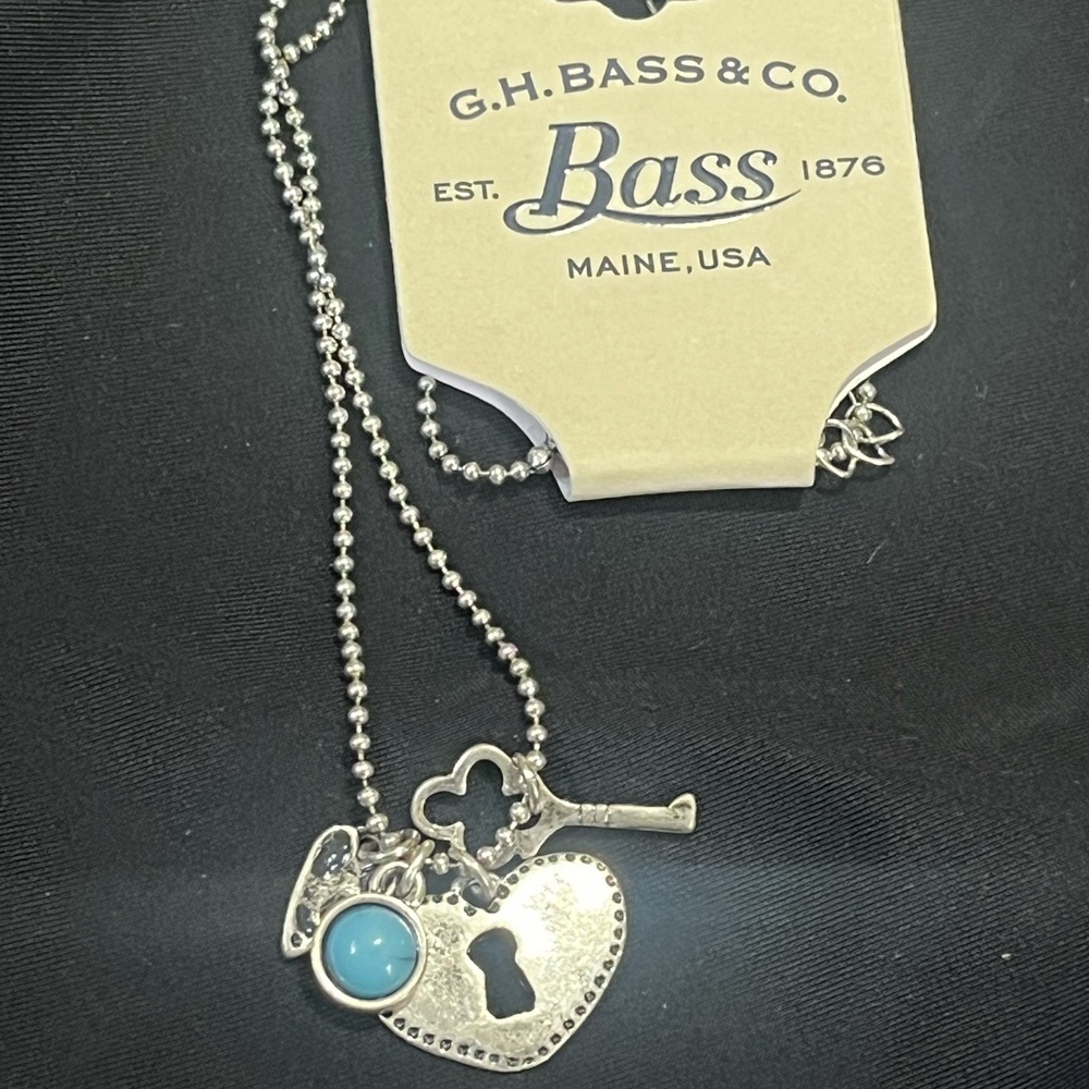 Bass Silver Necklace with Heart and Key Charms